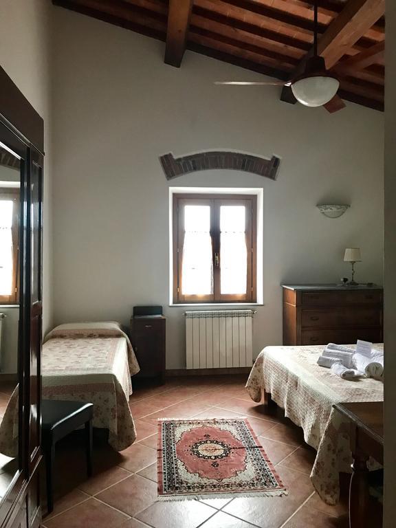 Agriturismo Villani Poderi Nesti & Cupoli ลาสตรา อา ซินญา ภายนอก รูปภาพ