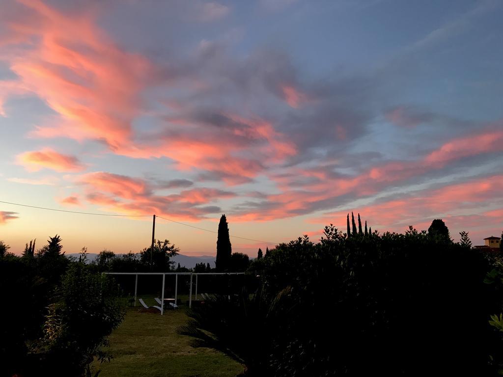 Agriturismo Villani Poderi Nesti & Cupoli ลาสตรา อา ซินญา ภายนอก รูปภาพ